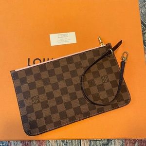 Louis Vuitton Neverfull MM GM Rose Ballerina Pink Pochette 💗💗